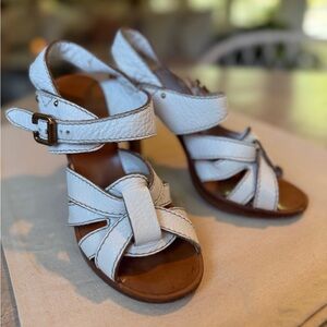 CHLOE White Leather Sandals sz IT 37 / US 7 EUC